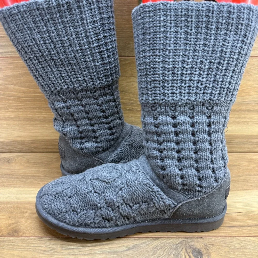 UGG Lattice Cardy Swear Knit Boots Womens 9 Gray Brown Button Cozy Cottagecore